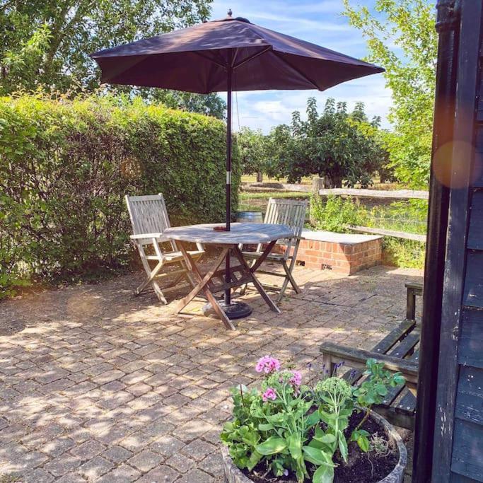 The Hop Barn Villa Staplehurst ภายนอก รูปภาพ