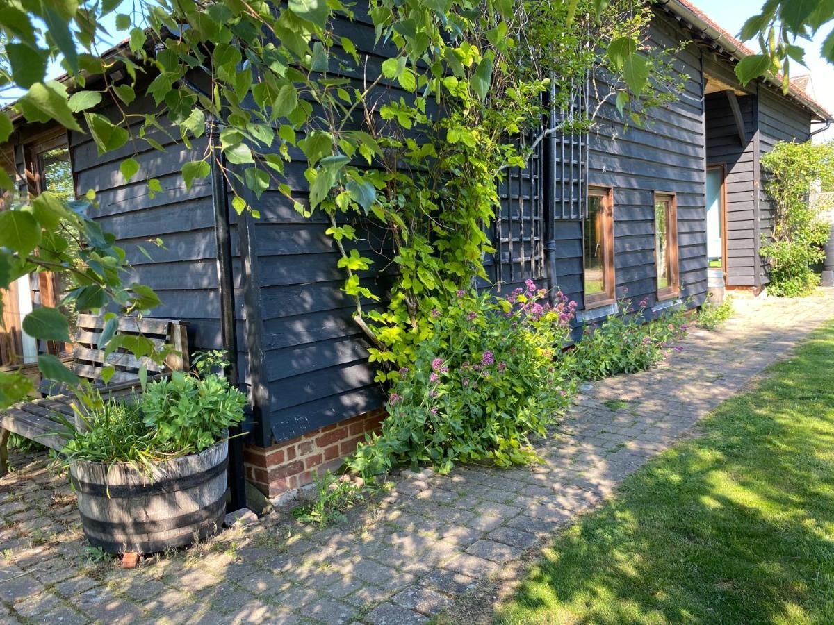 The Hop Barn Villa Staplehurst ภายนอก รูปภาพ