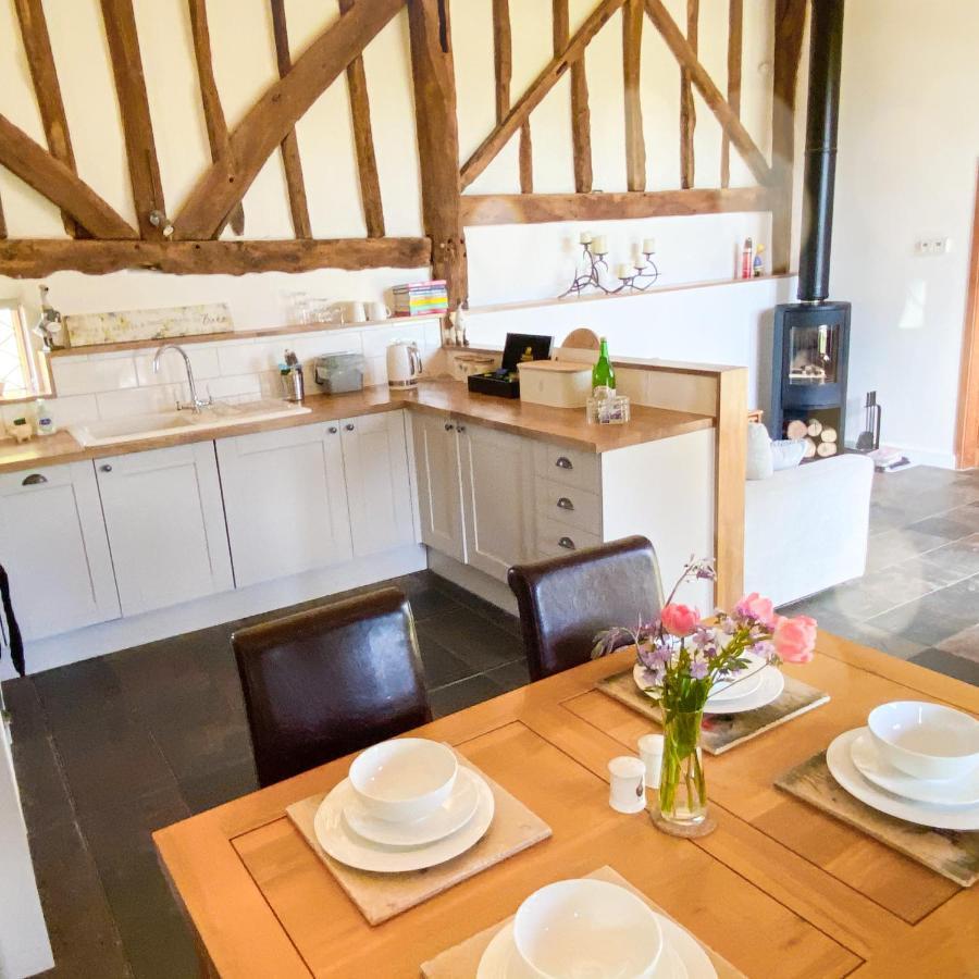 The Hop Barn Villa Staplehurst ภายนอก รูปภาพ